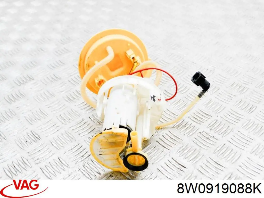 Купить Бензонасос Ауди А4 B9 8W2, 8WC