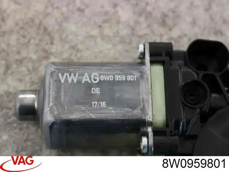 Мотор стеклоподъемника двери передней левой 8W0959801 VAG