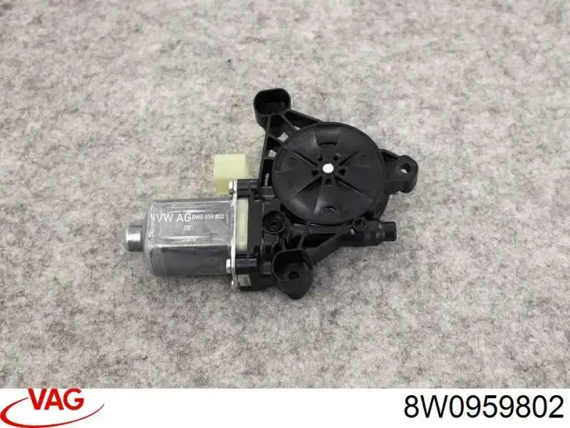Мотор стеклоподъемника двери передней правой 8W0959802 VAG