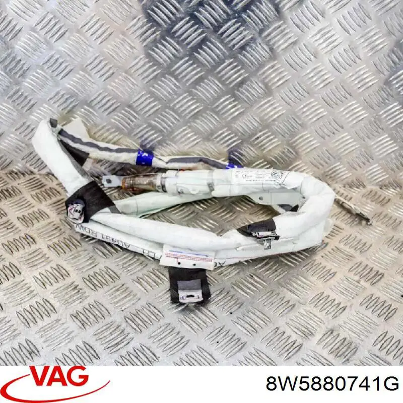 Купить 8W5880741F VAG Шторка боковая, левая
