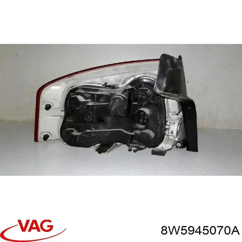 Купить 2SK012248061 HELLA Задняя правая фара