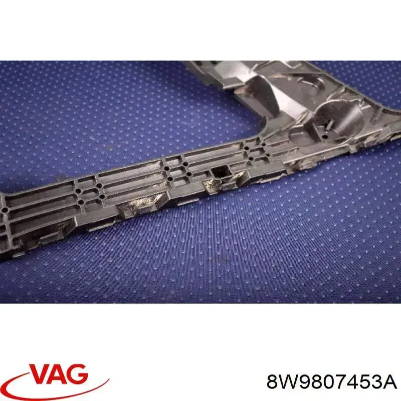 Направляющая заднего бампера левая VAG 8W9807453A цена, от 22.12 USD