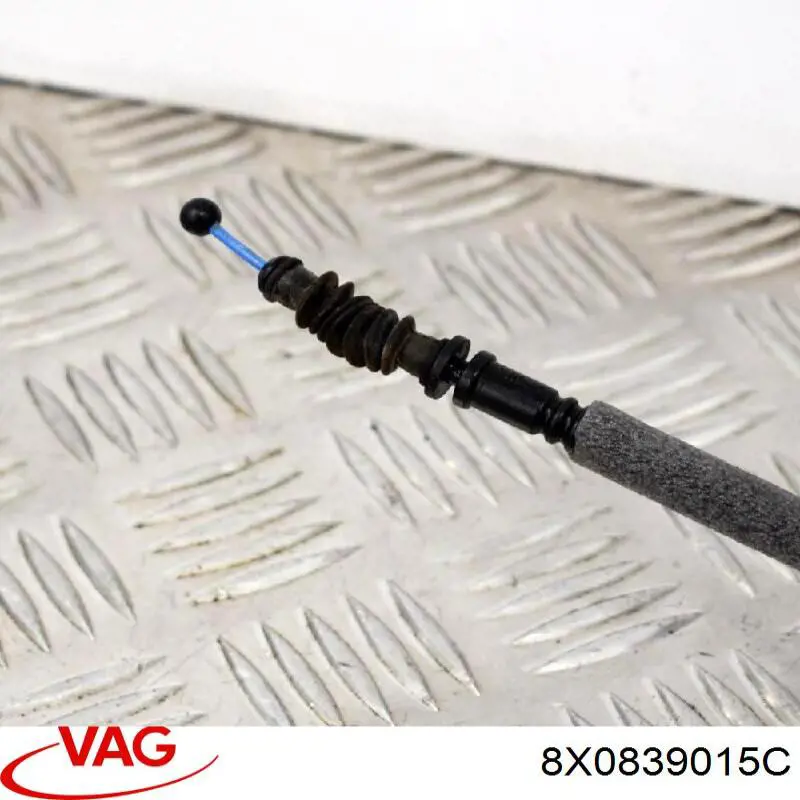 Замок задней левой двери VAG 8X0839015C