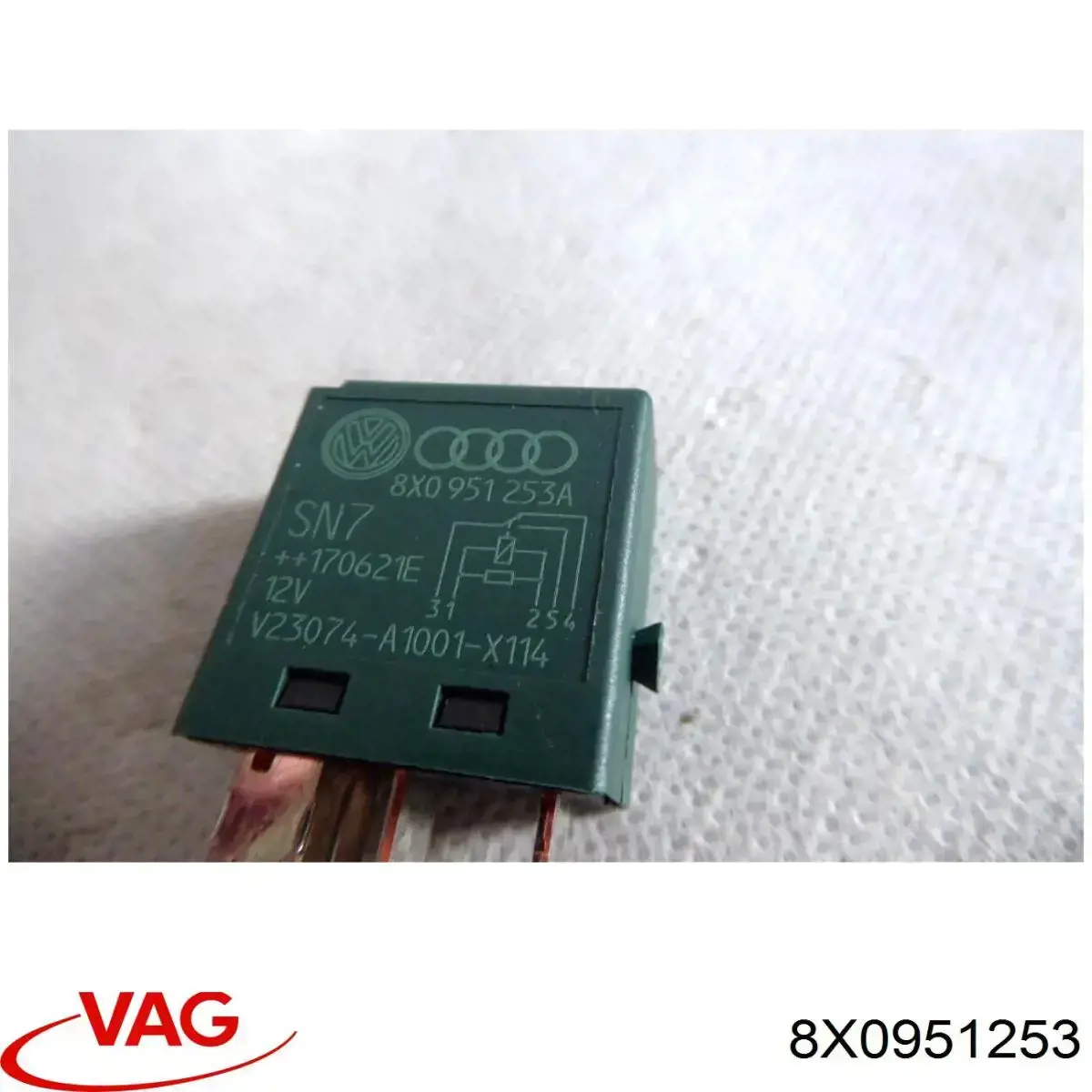 Реле многофункциональное 8X0951253 VAG