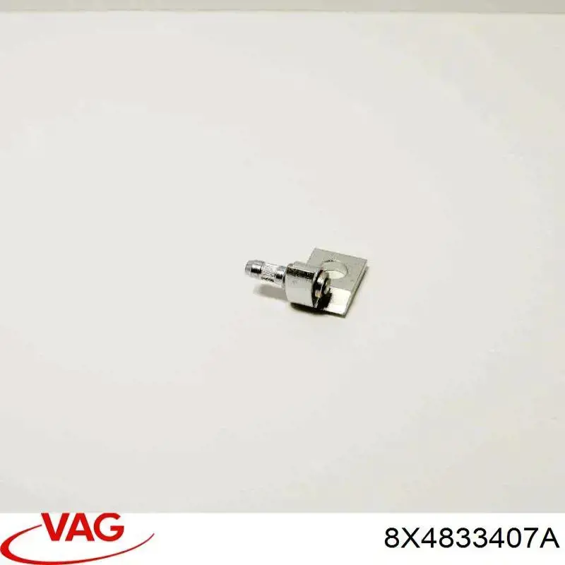 Шарнир передней левой двери VAG 8X4833407A