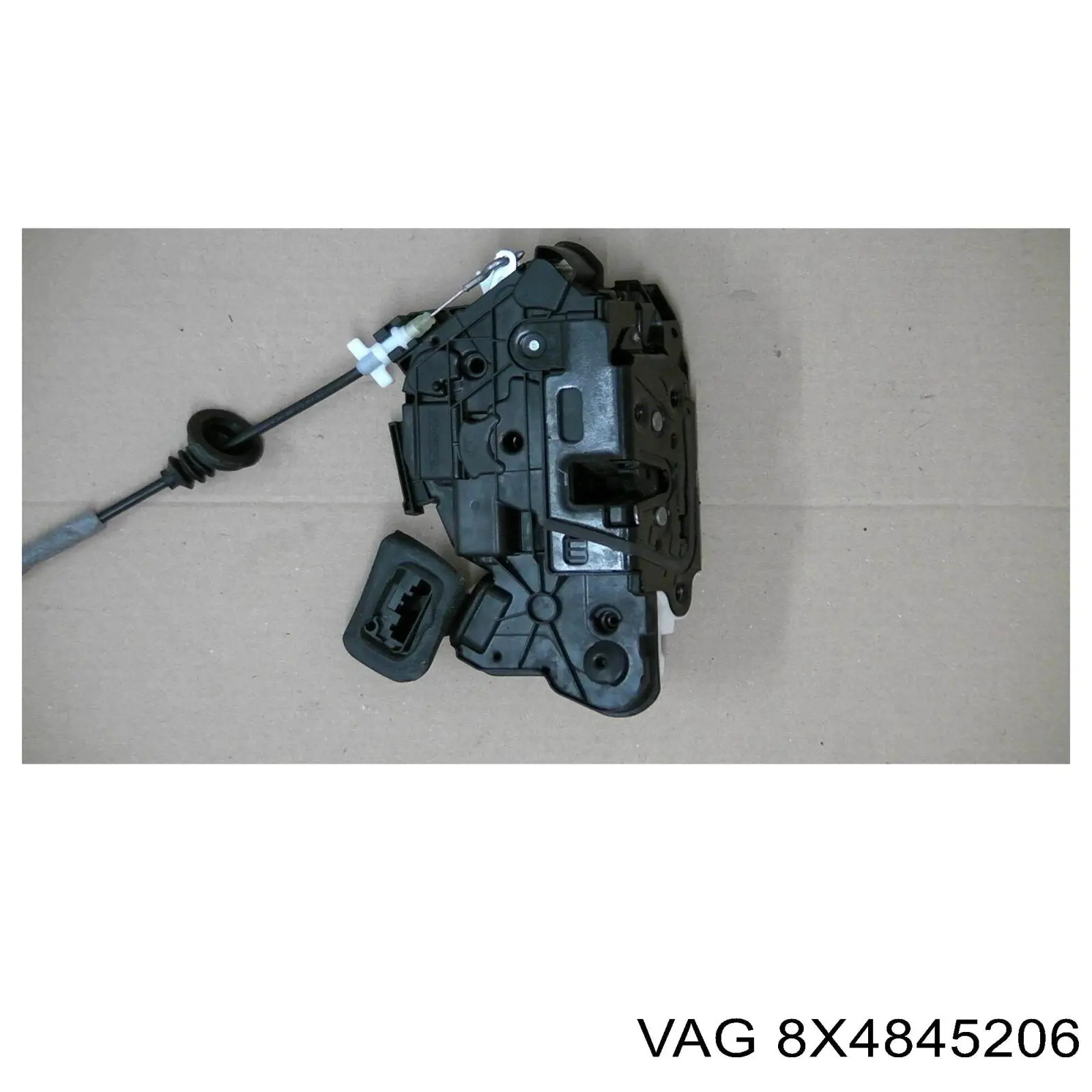 Окно задней двери VAG 8X4845206 цена, от 12.32 USD