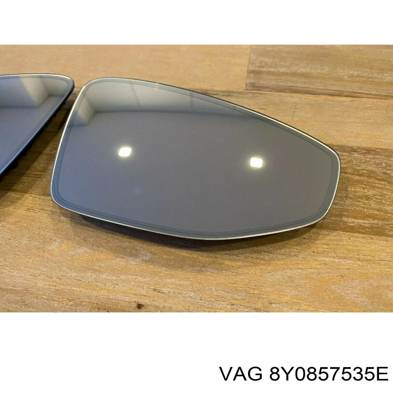  8Y0857535E VAG