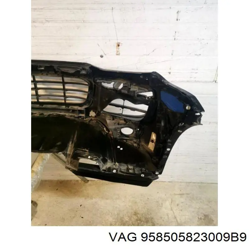 Купить 958505823009B9 Porsche Противотуманная фара - вставка левая