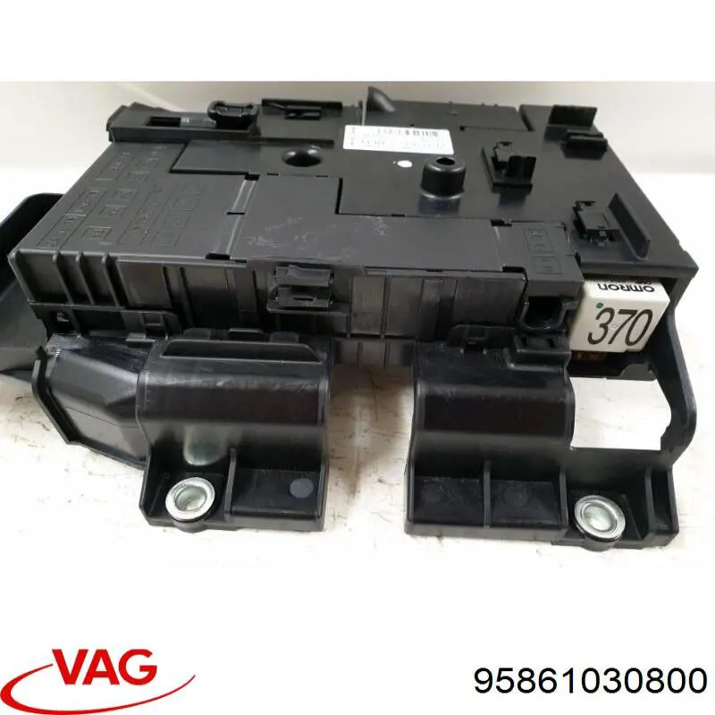 Коробка предохранителей Porsche 95861030800 цена, от 33.87 USD