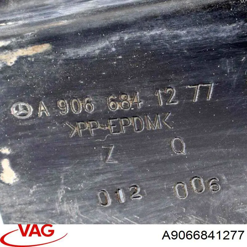 Подкрылок крыла переднего левый задний A9066841277 VAG