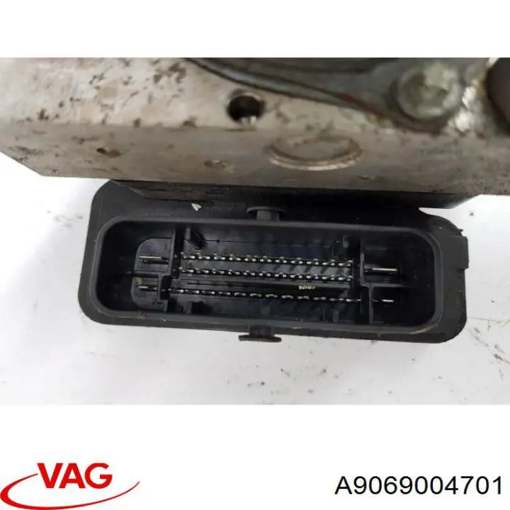  9069004701 Mercedes