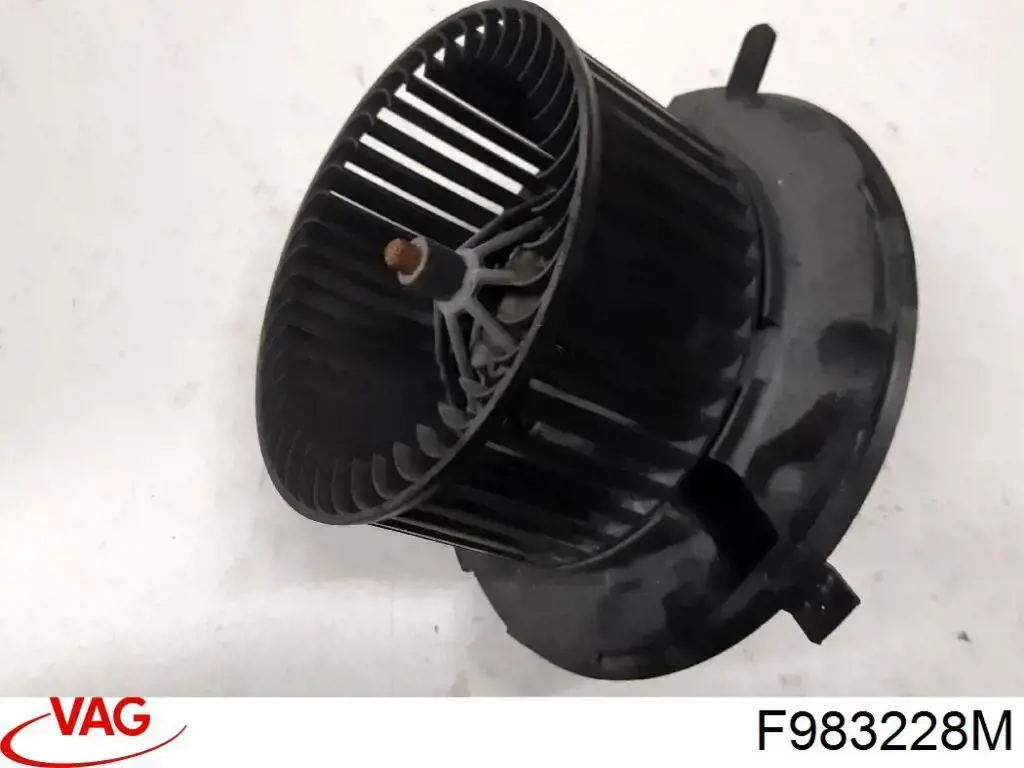 Моторчик печки VAG F983228M