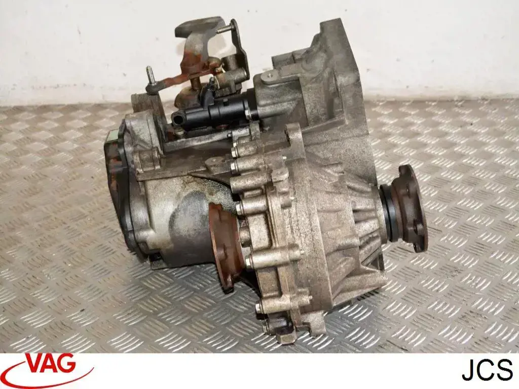  VAG JCS цена, от 228.14 USD