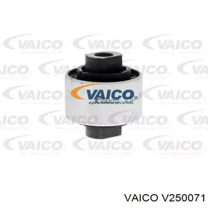 Сайлентблок переднего рычага V250071 VEMO/Vaico