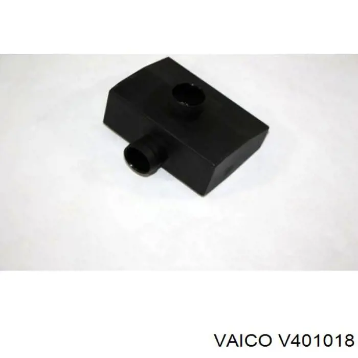 v40-1018 VEMO/Vaico маслоотделитель (сепаратор системы вентиляции картера)