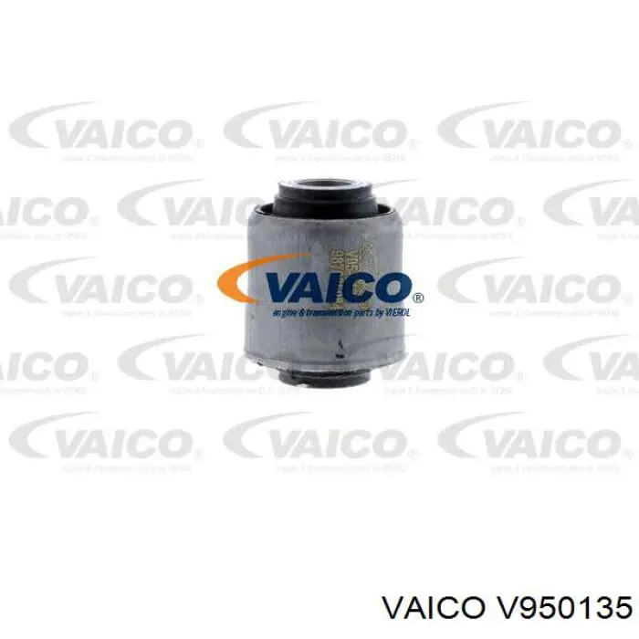 V95-0135 VEMO/Vaico сайлентблок заднего нижнего рычага
