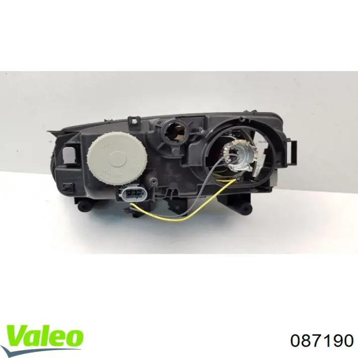 Купить 8201048192 Renault (RVI) Фара основная правая