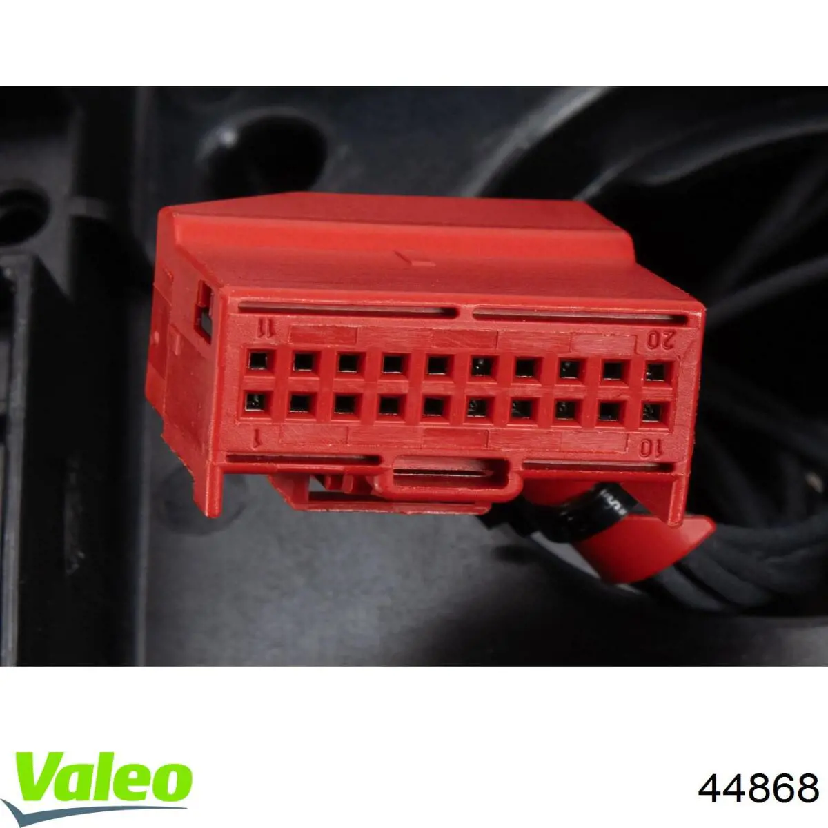 Правая фара 44868 VALEO