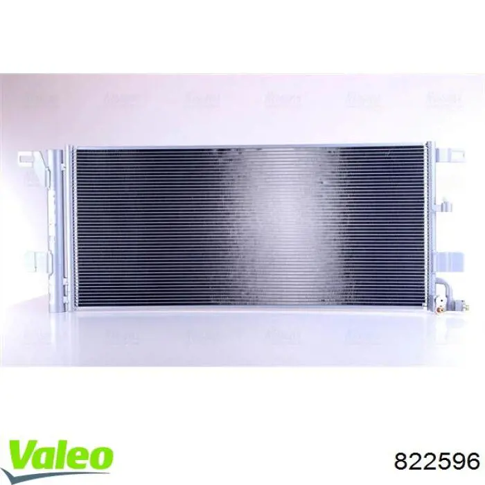 822596 VALEO радиатор кондиционера
