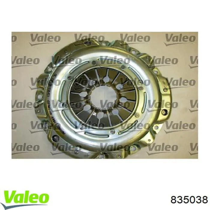 Купить 835038 VALEO Комплект сцепления (диск, корзина, подшипник)