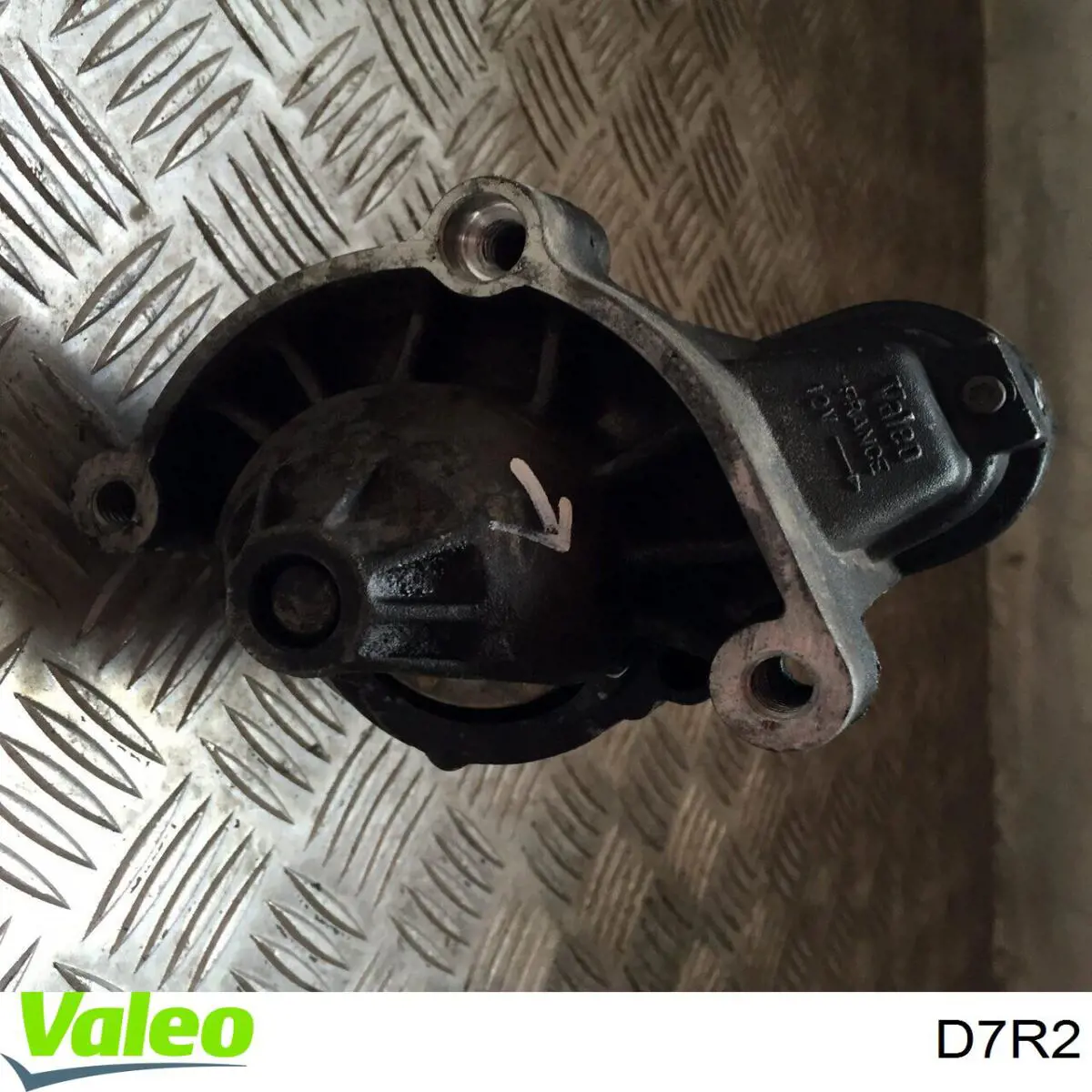 Купить D7R2 VALEO Стартер