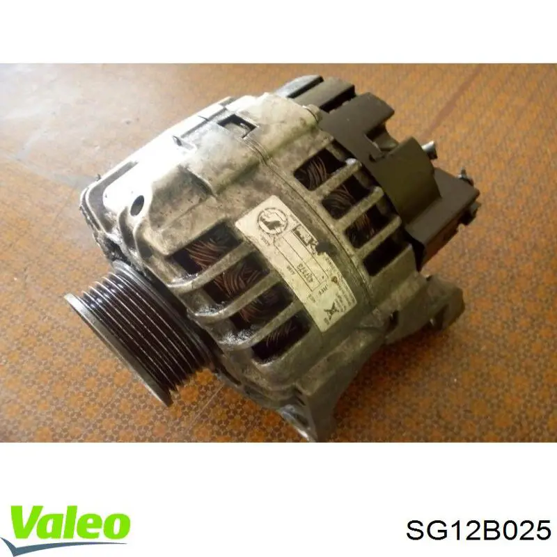SG12B025 VALEO генератор