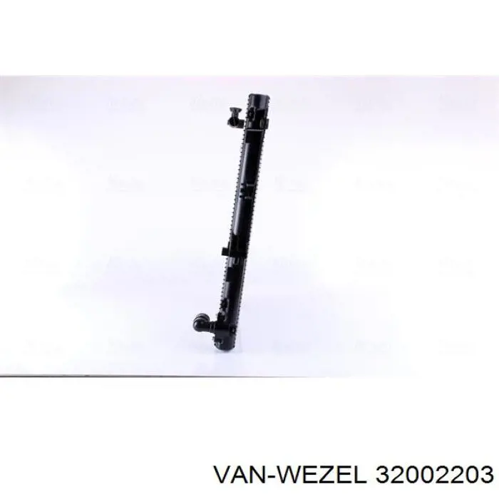 Радиатор охлаждения двигателя VAN WEZEL 32002203