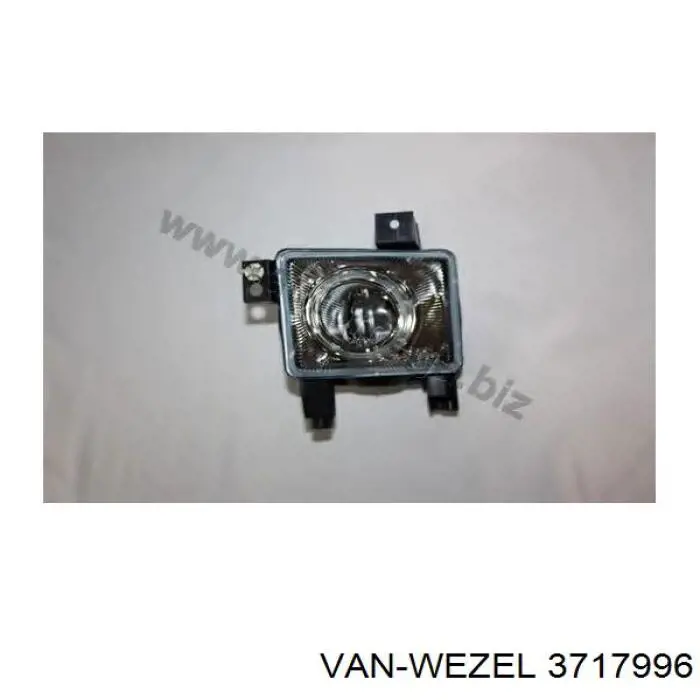 Фара противотуманная правая 3717996 VAN Wezel