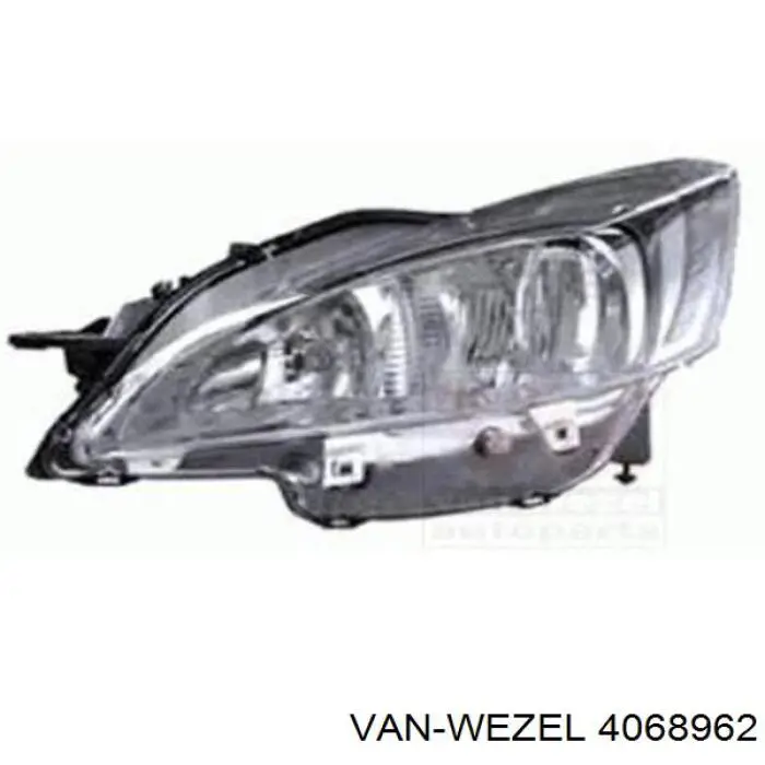 4068962 VAN Wezel luz direita