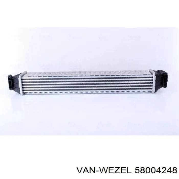 Интеркулер AC618303 Maxgear