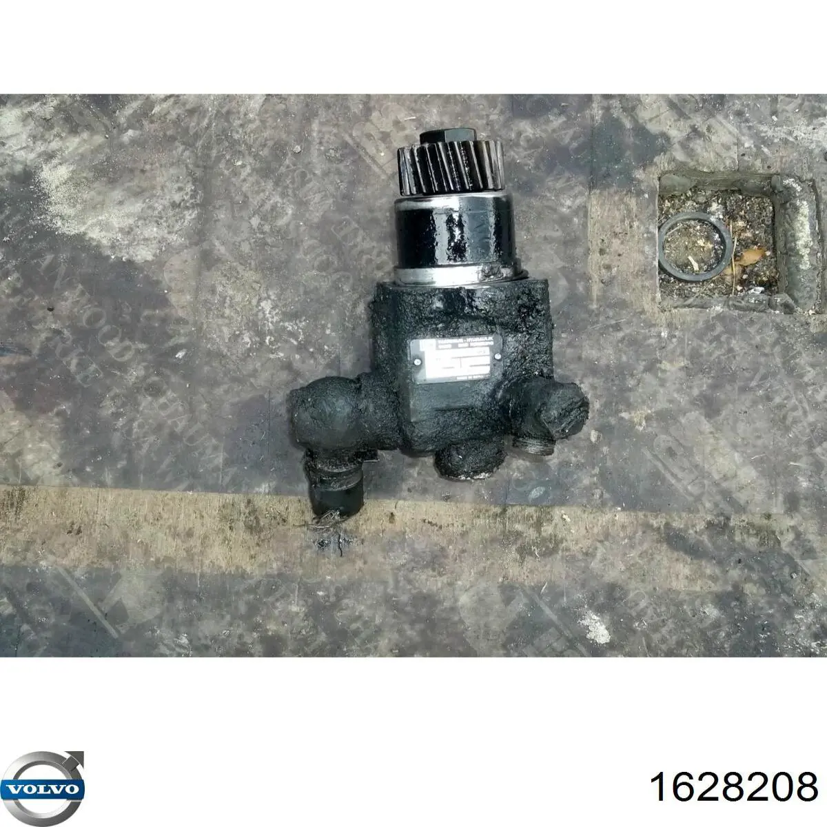 1628208 Volvo ГУР руля