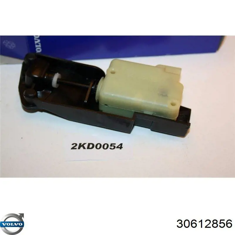 Замок открывания лючка бензобака Volvo 30612856 цена, от 25.62 USD