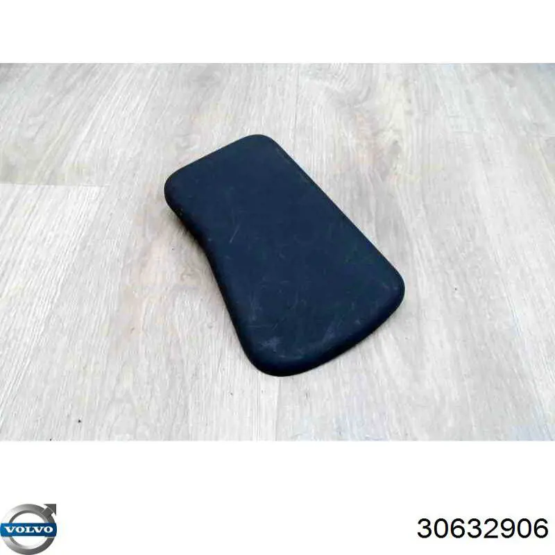 30632906 Volvo 