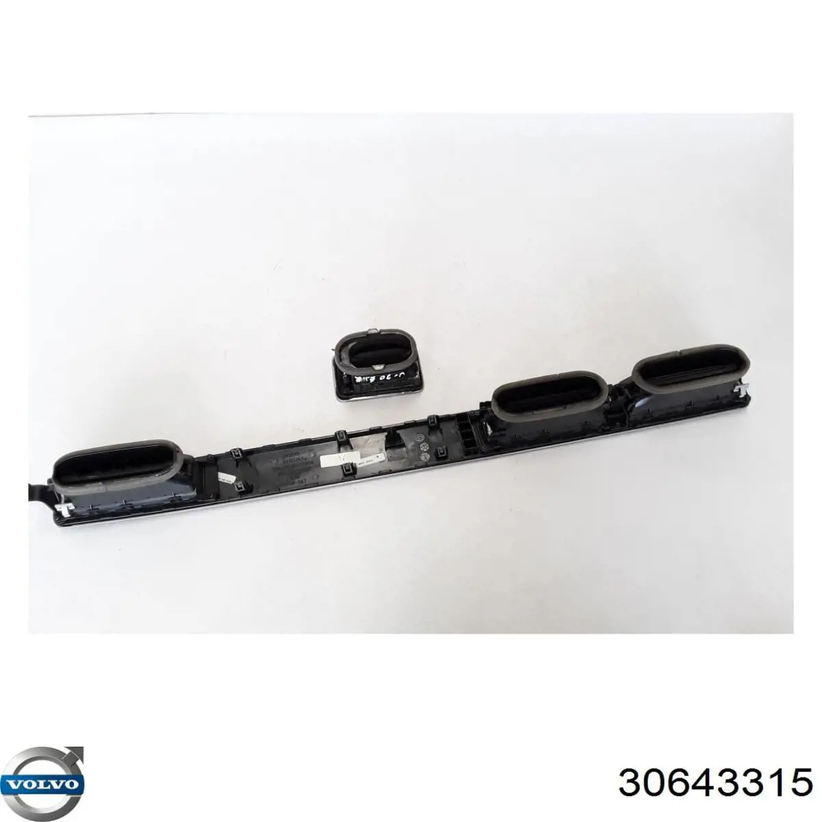 Volvo 30643315