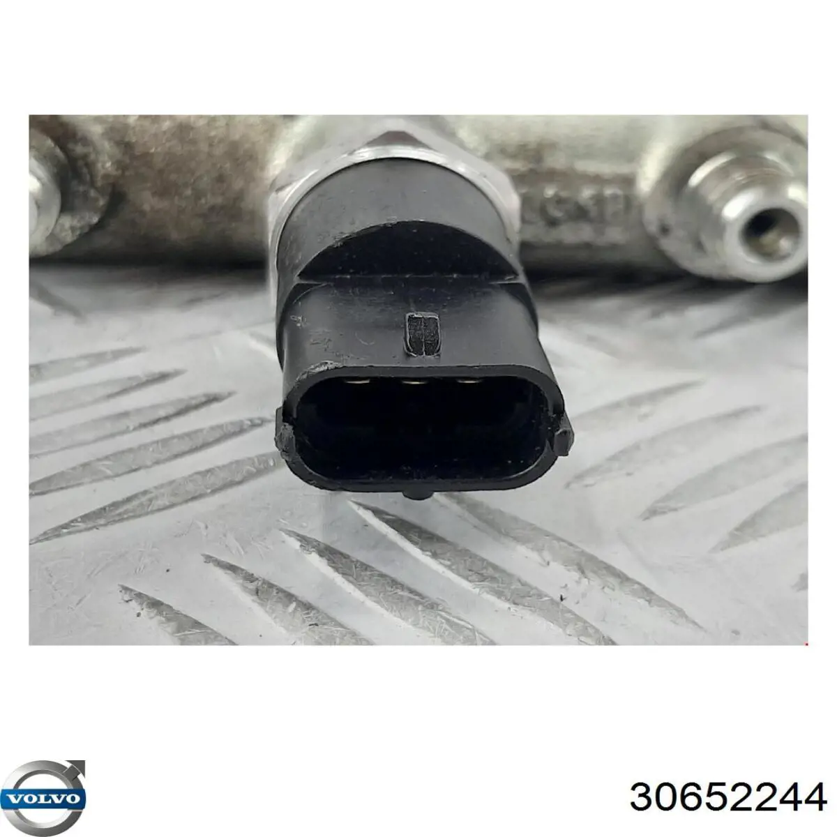  Volvo 30652244 цена, от 28.15 USD