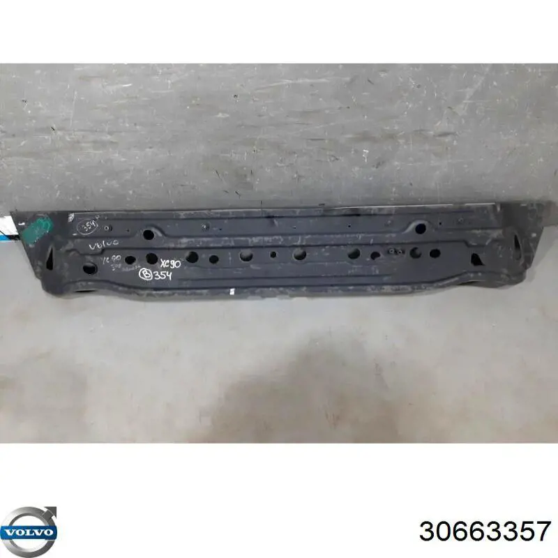 30663357 Volvo Панель багажного отсека