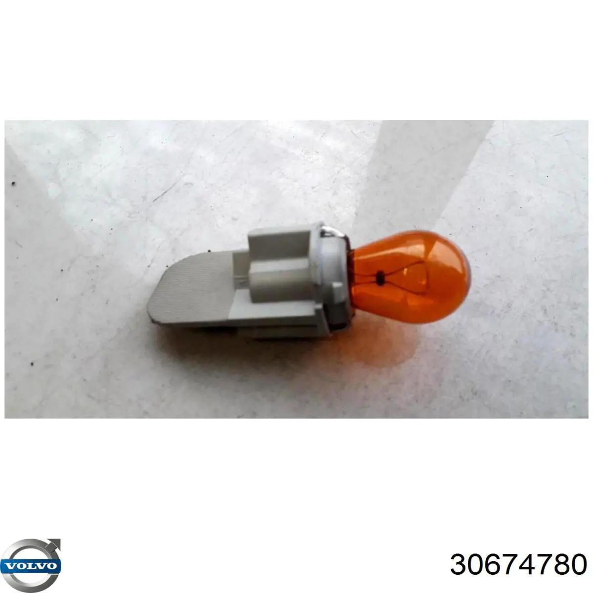 30674780 Volvo 