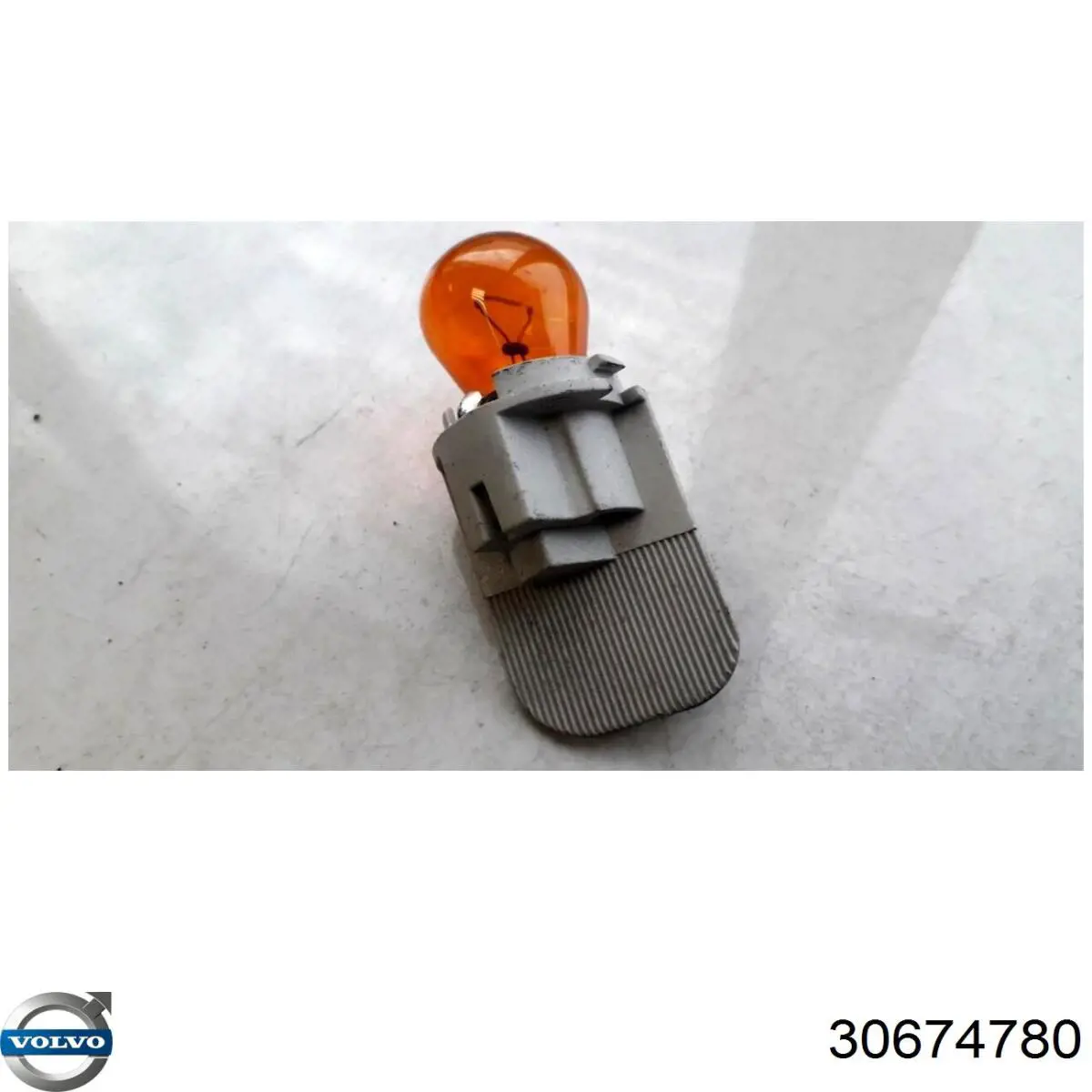  Volvo 30674780