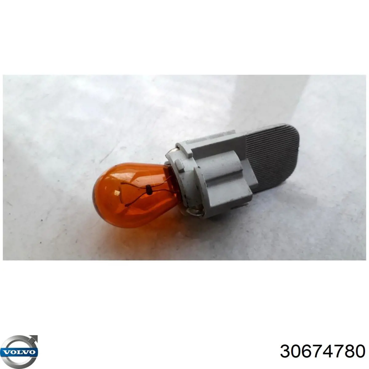Купить 30674780 Volvo 