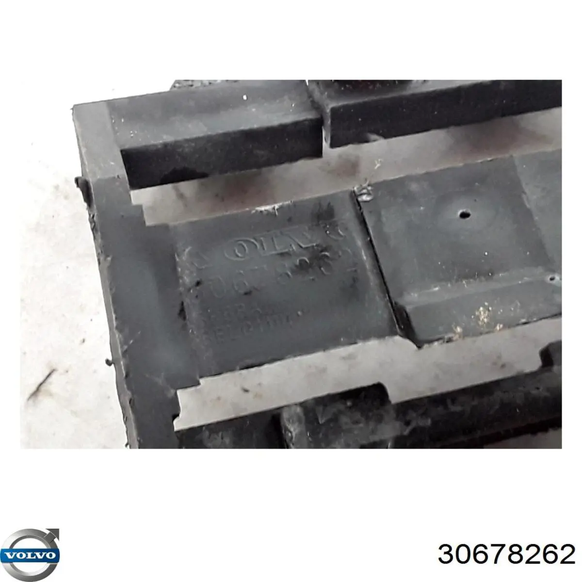  Volvo 30678262 цена, от 10.13 USD