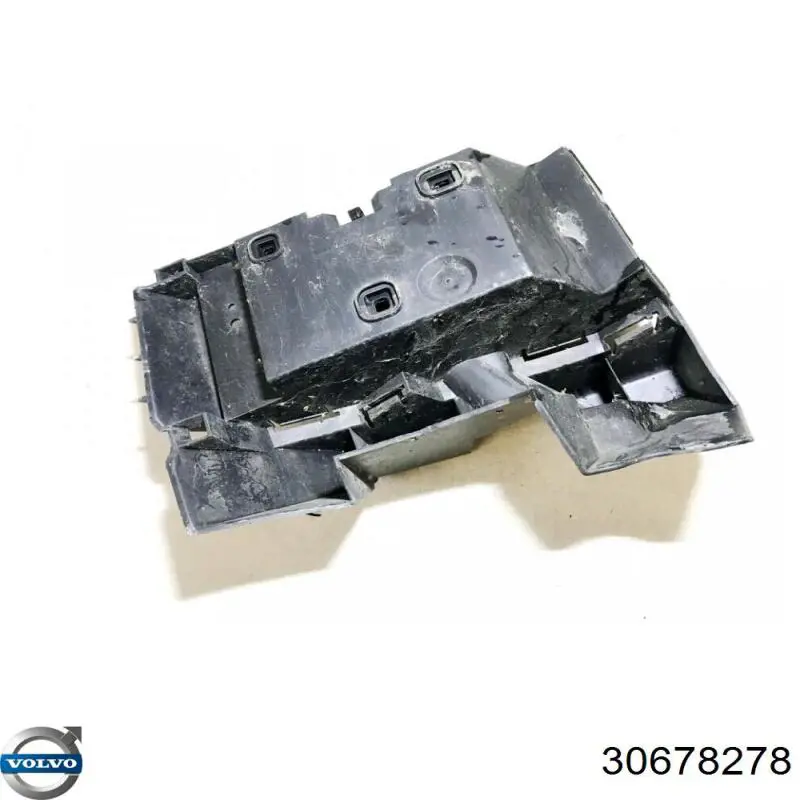 Купить 30678278 Volvo Правый кронштейн крепления бампера заднего