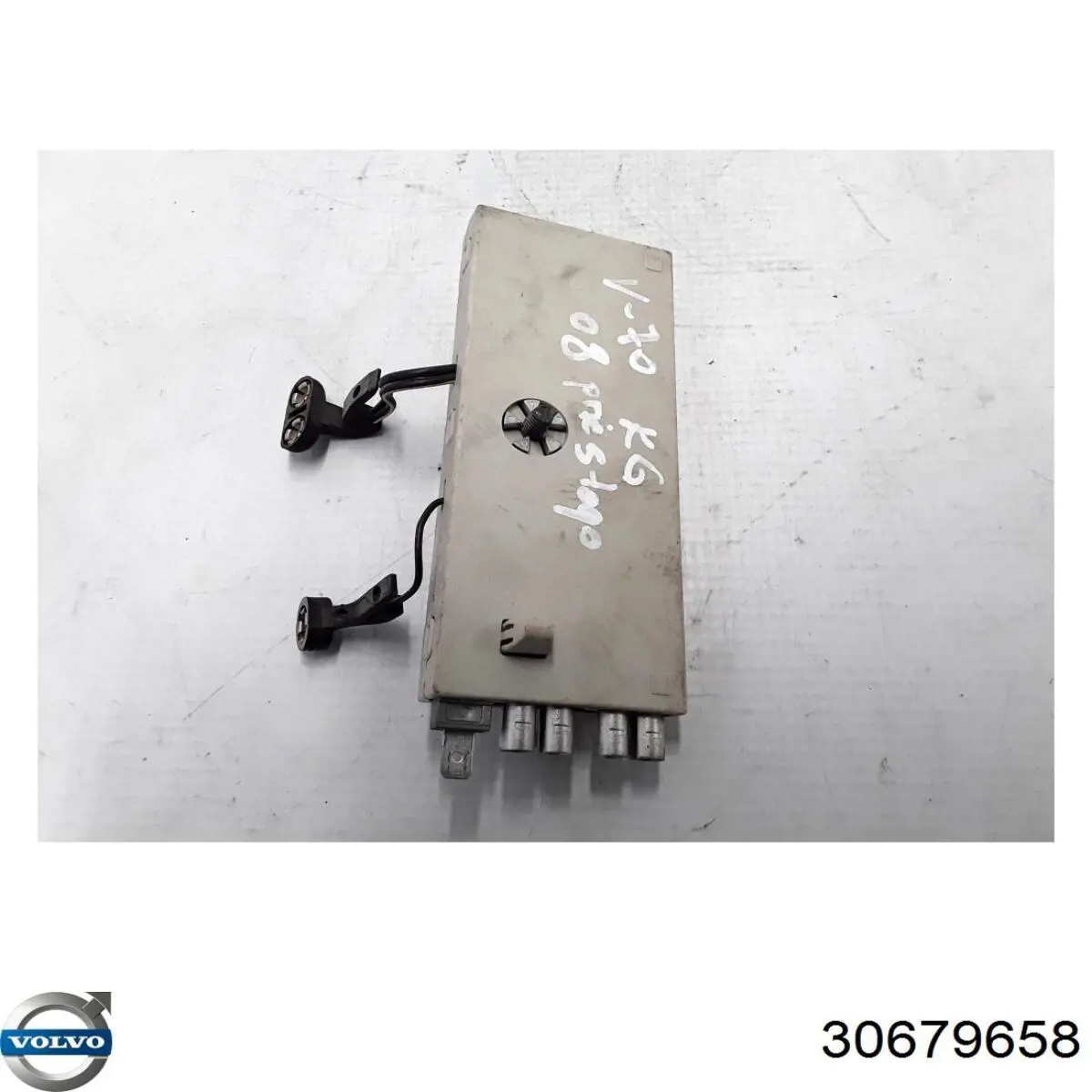 30679658 Volvo 