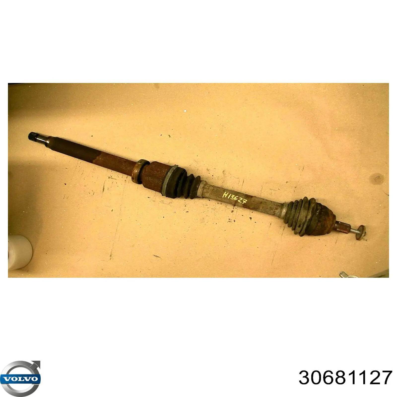 Привод передний правый Volvo 30681127 цена, от 63.35 USD