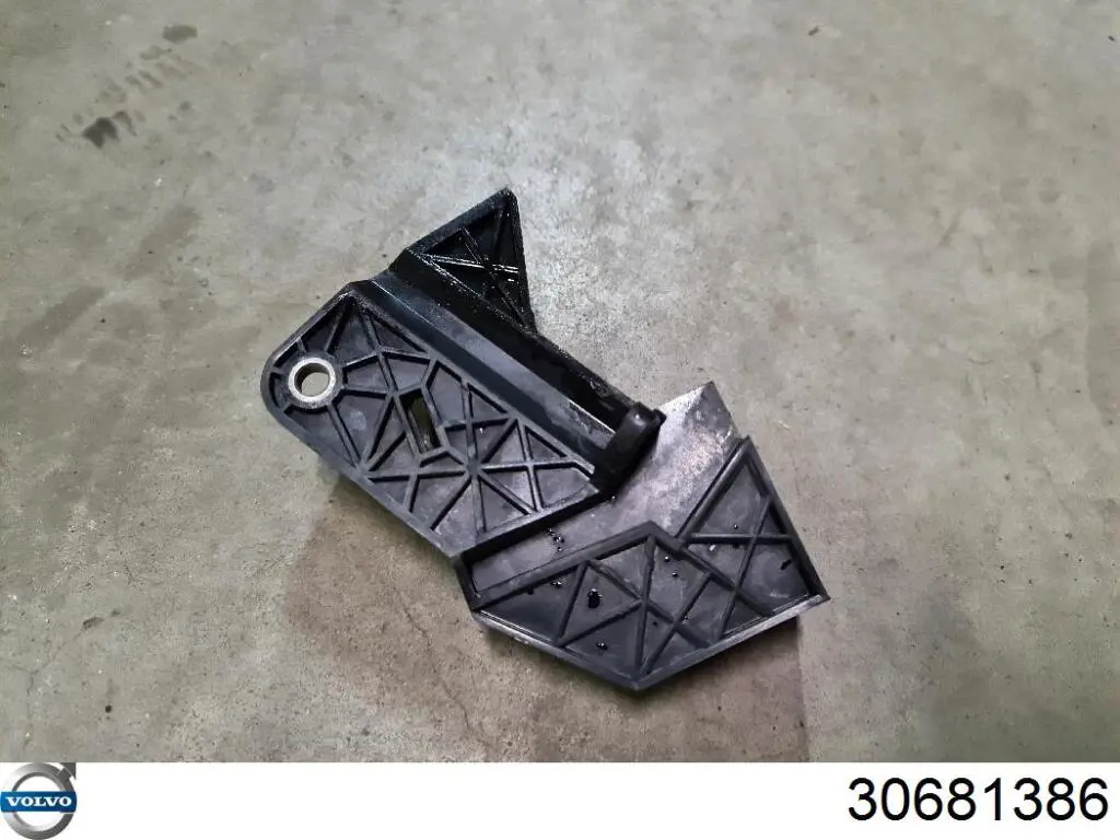 30681386 Volvo 