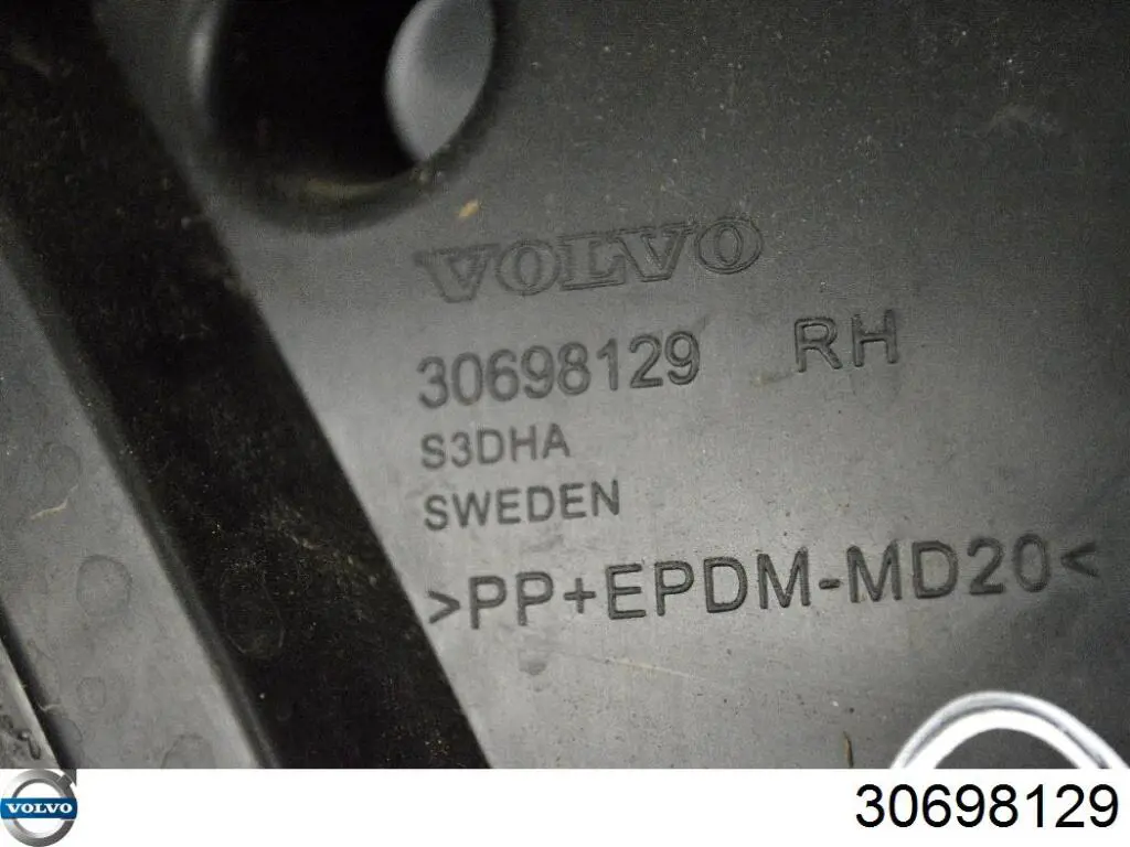 Купить 30698129 Volvo Кронштейн бампера переднего правый