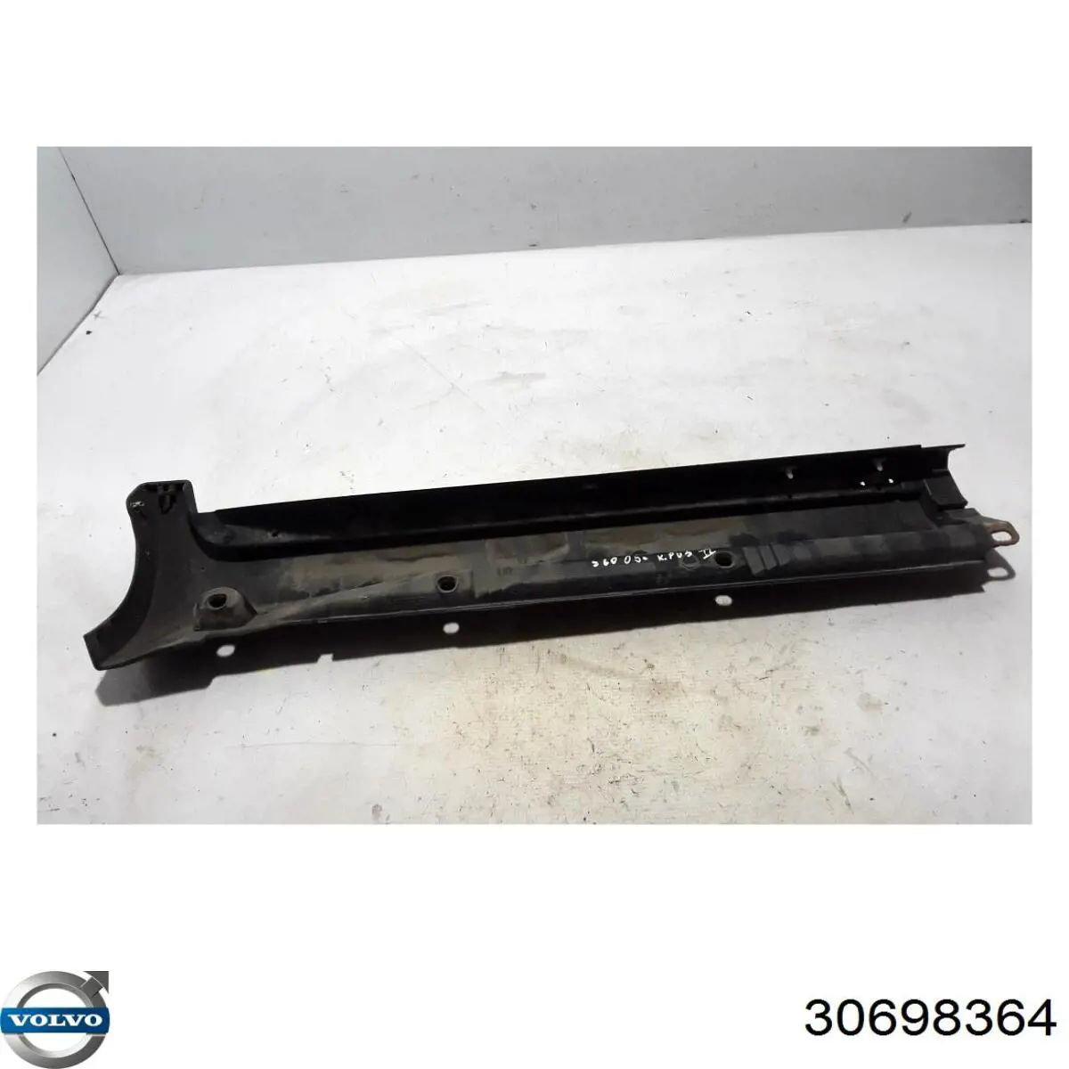 Купить 30698364 Volvo 