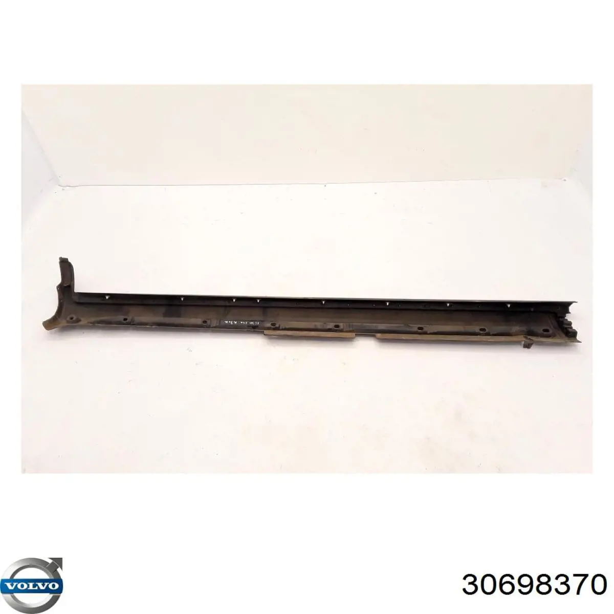 30698370 Volvo 