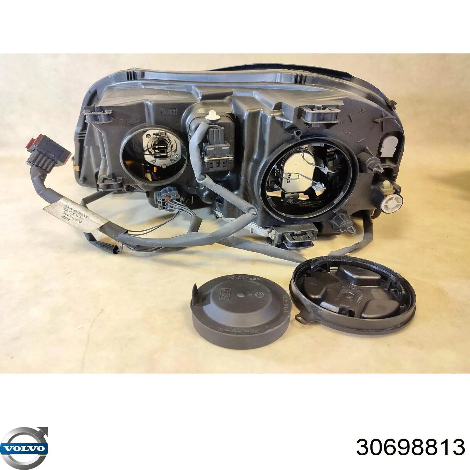 Фары Volvo 30655909