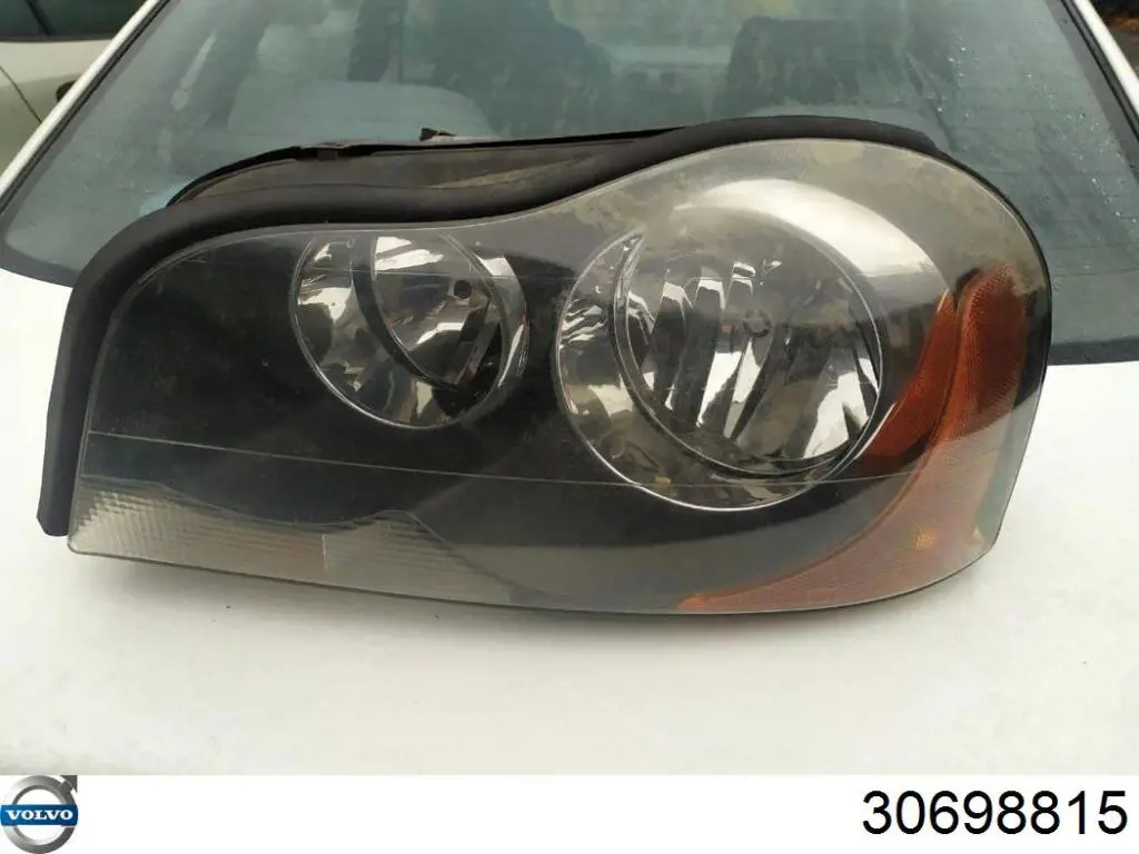 30698815 Volvo Фара