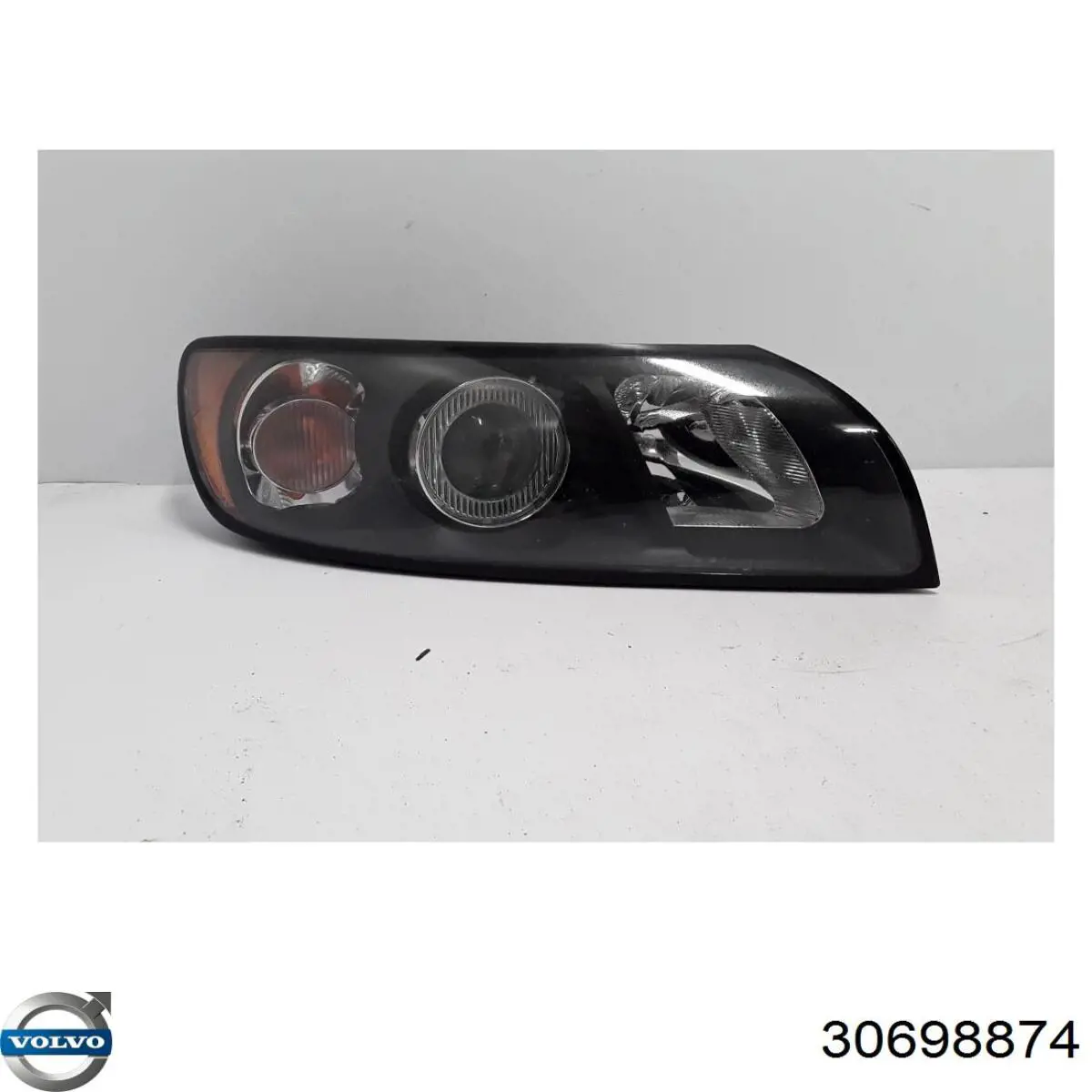 Фара левая Volvo 30698874 цена, от 105.95 USD